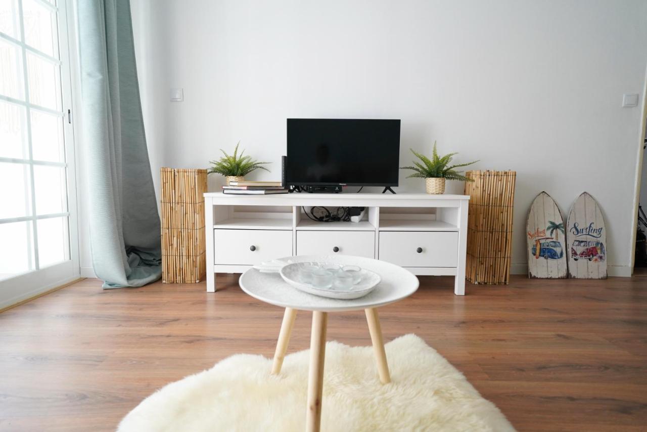 Cascais 2 Bedroom Apartment With Sunny Terrace Exterior photo